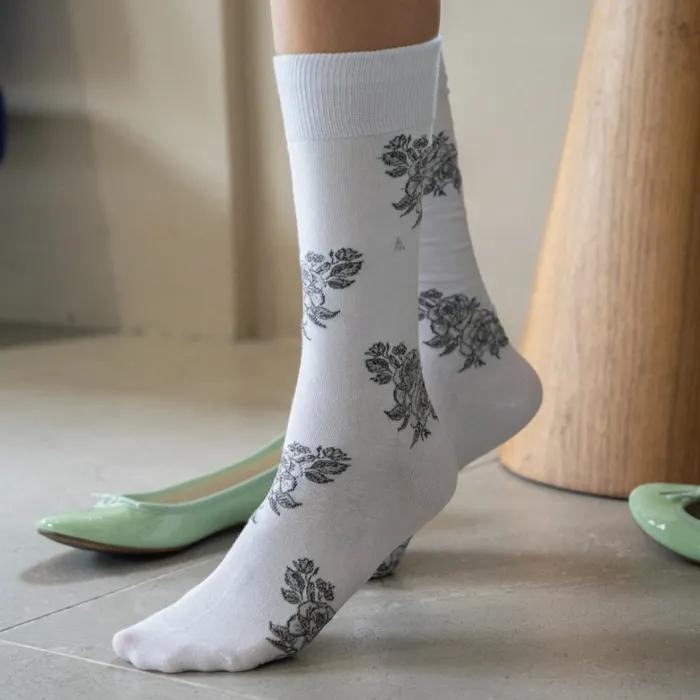 [hiig] no.499 white/gray floral socks