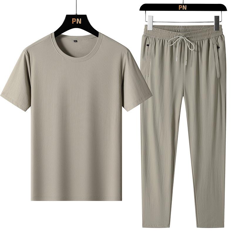 Summer Thin Ice Silk Plus Size Short Sleeved Set for Men's Sports and Leisure, Loose Fit Fitness, Quick Dry Ice Sensation Two-piece Set