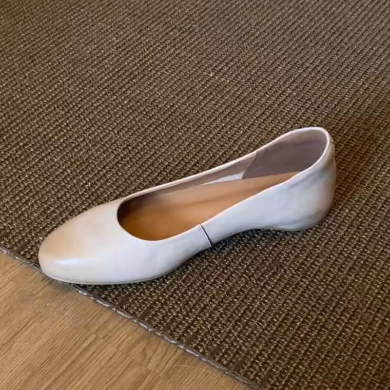 Women's Single Shoes Autumn New Round Toe Shallow Mouth Slip-on Soft Sole Non-Slip Low Top Shoes