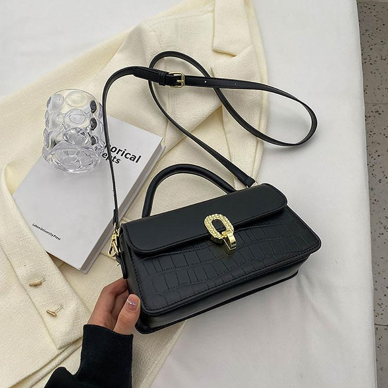 Letnia torba crossbody w cukierkowym kolorze z wyższej półki, modna torebka damska, prosta mała kwadratowa torebka z teksturą skóry, nowa torebka do noszenia na co dzień