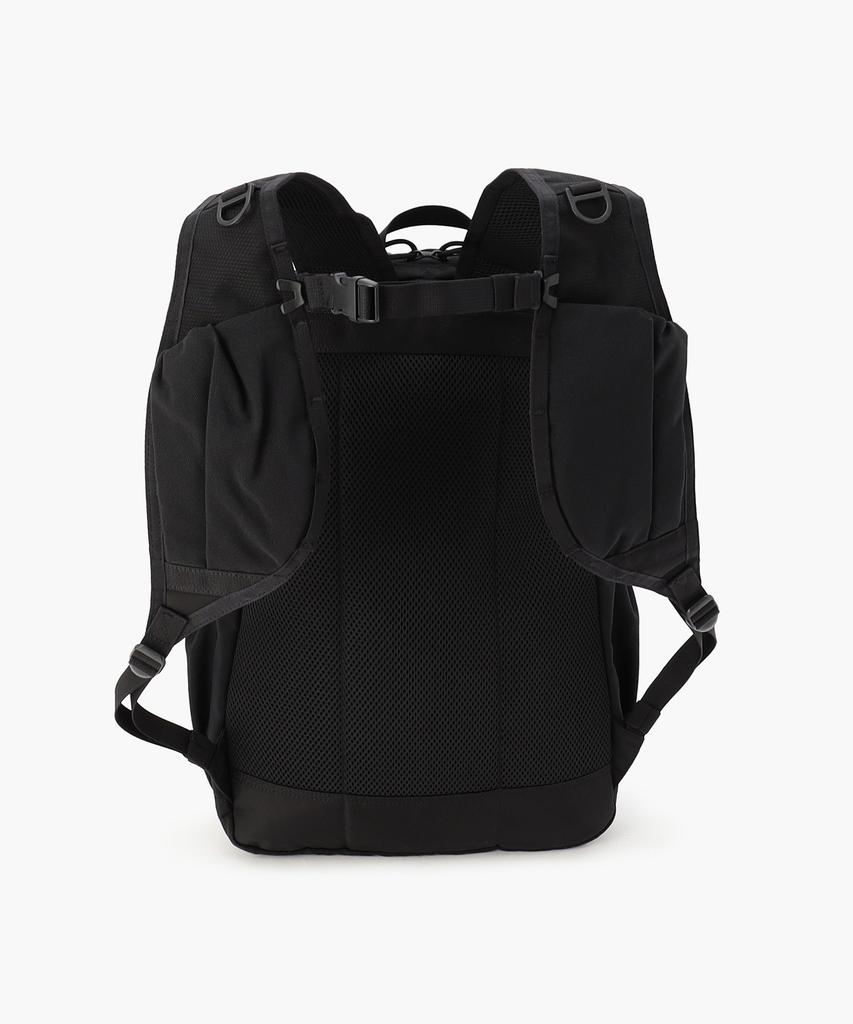 Briefing Dt Pack_Black X Beige
