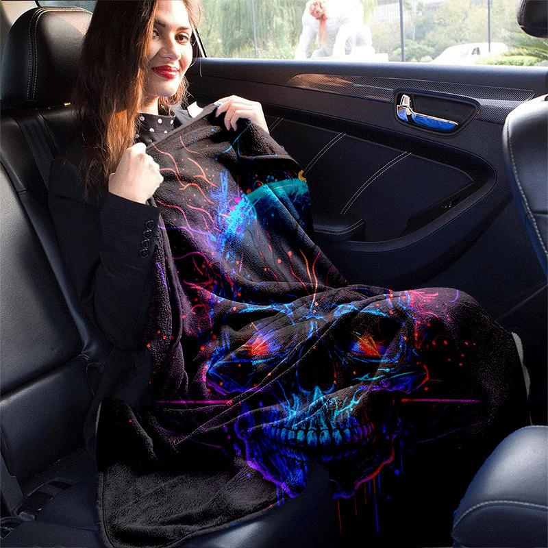 1pc Skull Printing Lightweight Flannel Blanket, Comfortable and Warm Blanket, for Camping Sofa Bed and Couch Office, Suitable for Gift Blanke