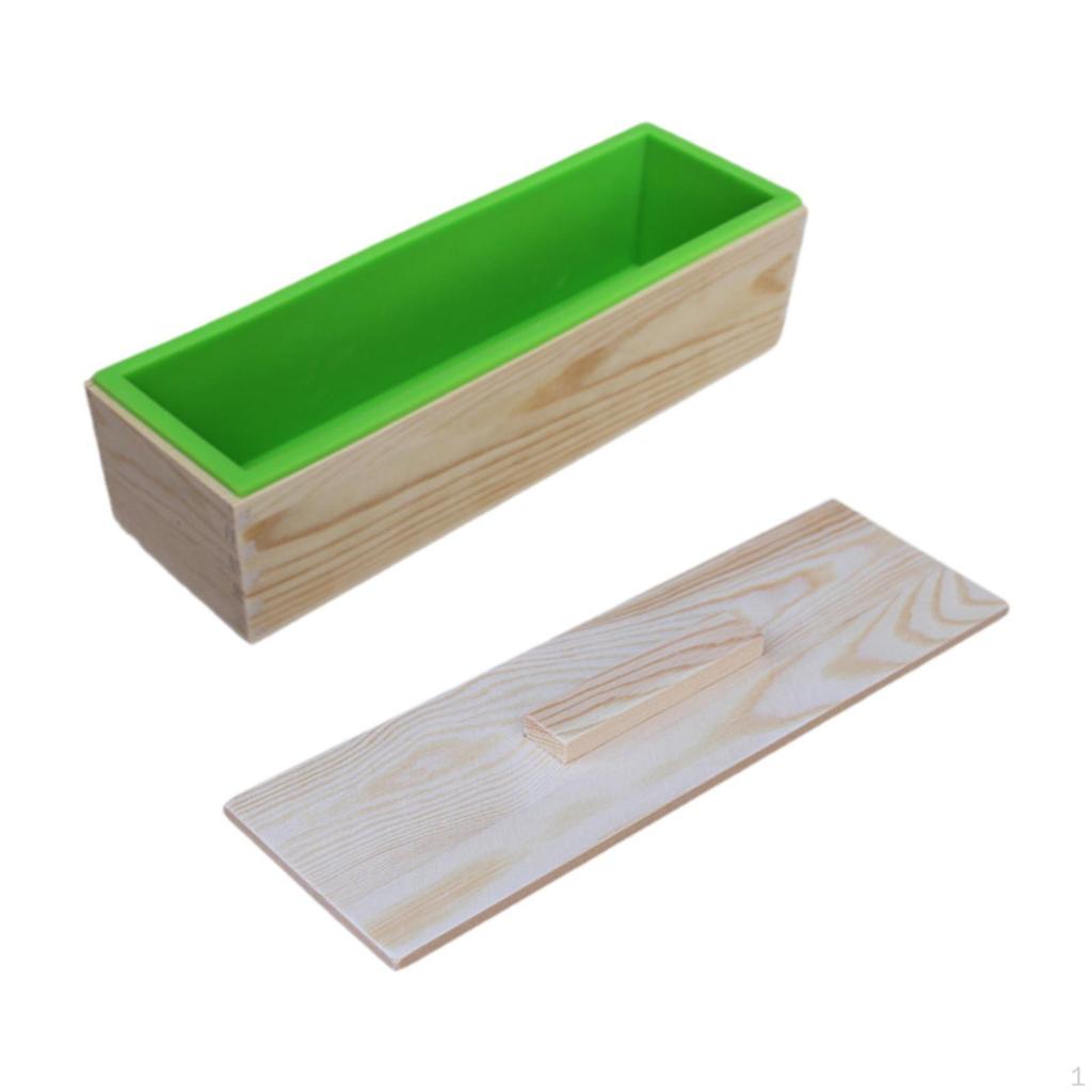 Rechteckige handgemachte Seifengussform mit Holzkiste und Deckel für Kerzen Selbstgemacht