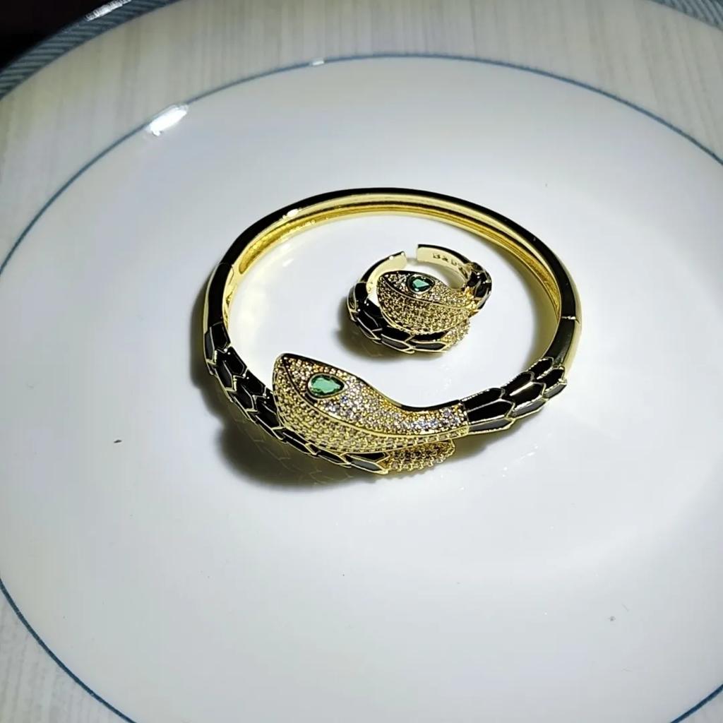 Fashionable Snake-shaped Open Bracelet and Ring Matching