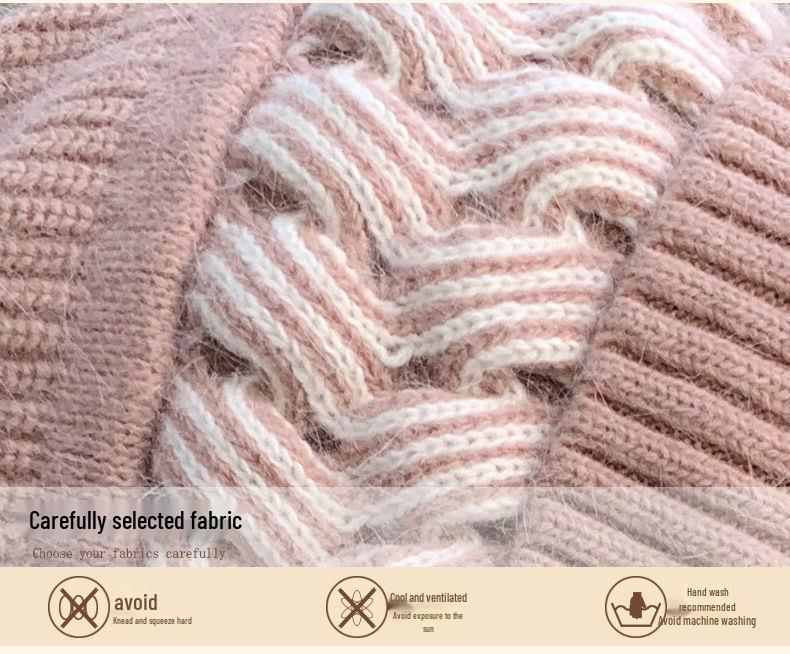 Women's Korean-Style Velvet Knit Hat & Scarf Set - Warm, Versatile, with Ear Protection for Autumn and Winter.