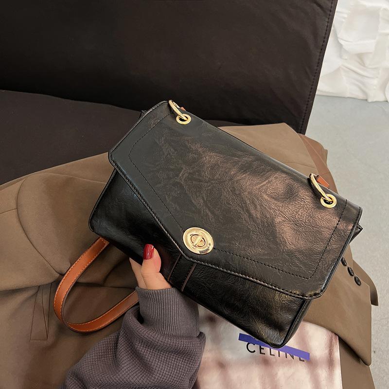 

Жіноча ретро-сумка великої місткості 2024, нова модна сумка-месенджер, популярна цього року, текстурна універсальна маленька квадратна сумка чорний