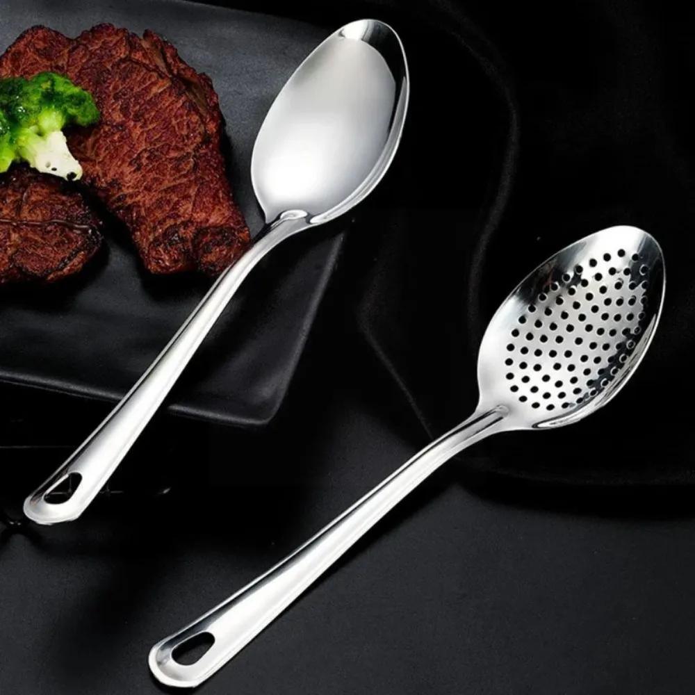1PC Stainless Steel Strainer Spoon Kitchen Colander Spoon Spoon Filter Strainer Food ScoopPerforated Skimmer Colander