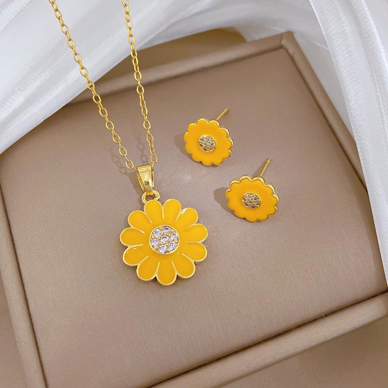 Oil Dripping Sunflower Set Light Luxury Temperament Gorgeous Full Diamond Necklace Female Versatile Collarbone Titanium Steel Chain