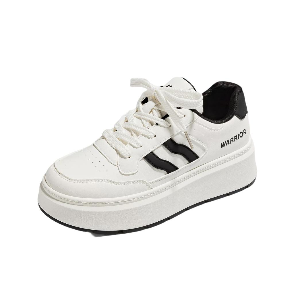 Black and White Contrasting Color Platform White Shoes Women's 2025 Autumn New Ins Lightweight and Breathable Student Versatile Height-increasing Bo