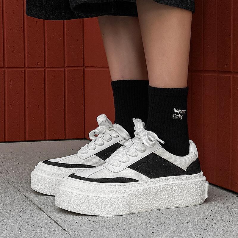 

New men s summer breathable little white shoes fashionable trendy men s niche breathable versatile board shoes men s shoes 23222-J 46