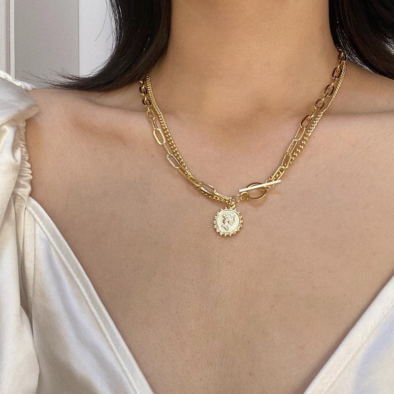 VKME Fashion Layered Pearl Flower Pendant Necklace Female Small Daisy Pearl Chain Collar Necklace Bohemian Vintage Jewelry Gift