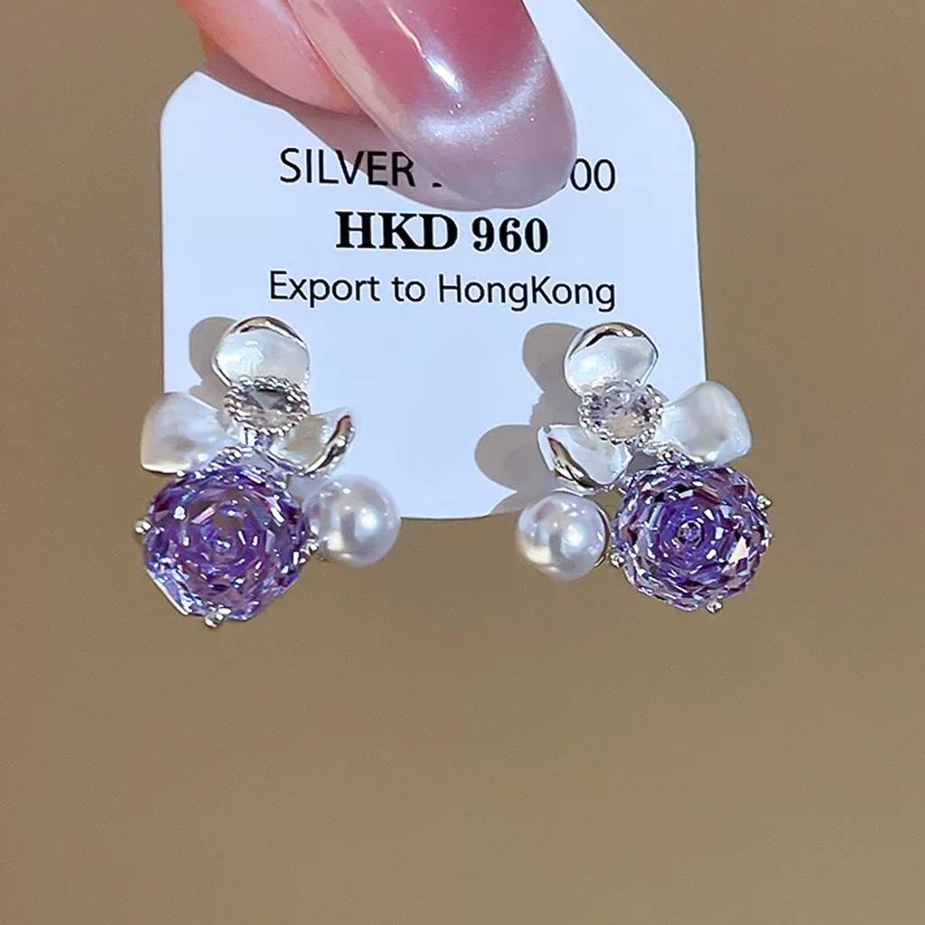Silver needle light luxury zircon pearl flower stud earrings fresh and sweet temperament earrings niche high-end versatile earrings
