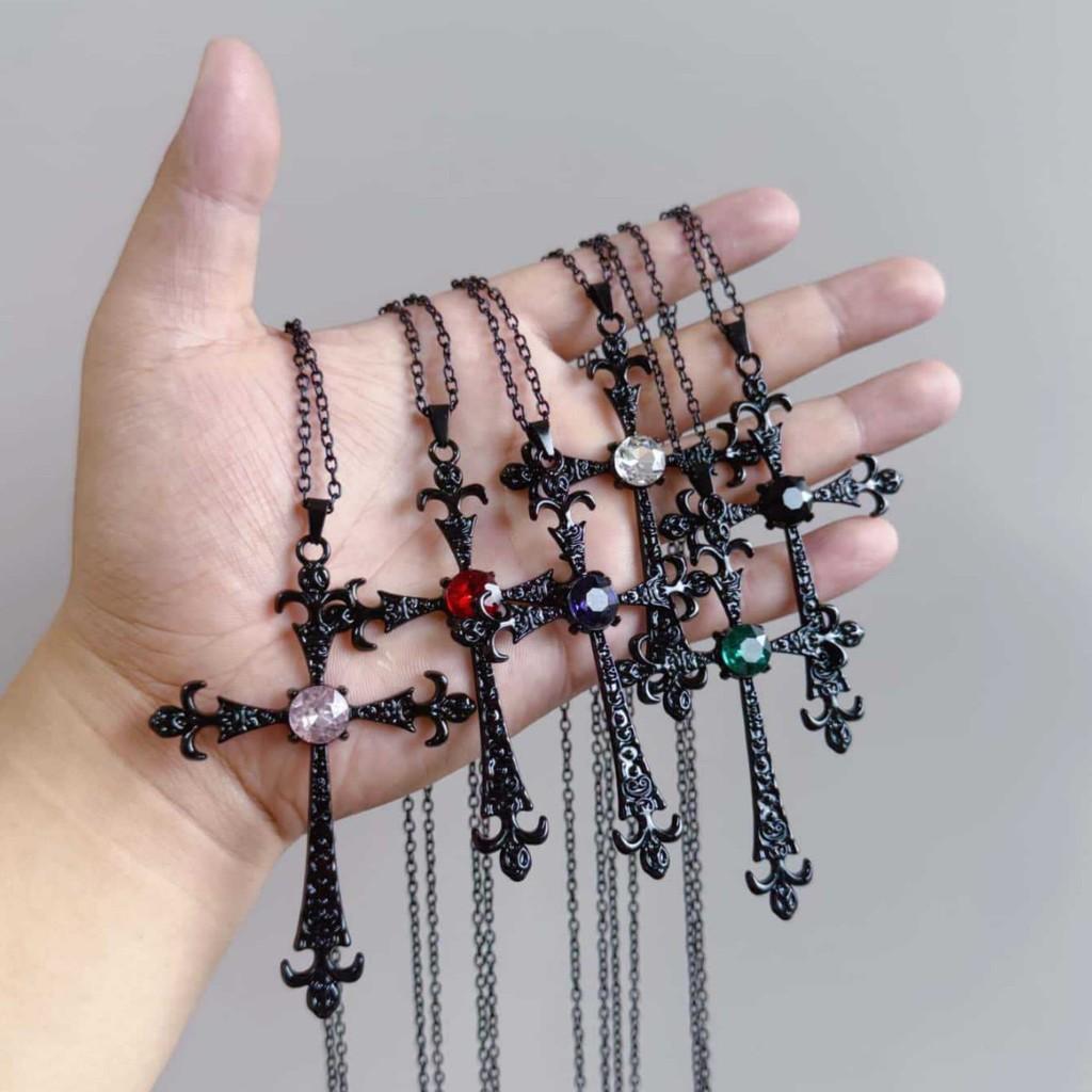 Gothic Baroque Cross Pendant Necklace With Alloy Chain For Women