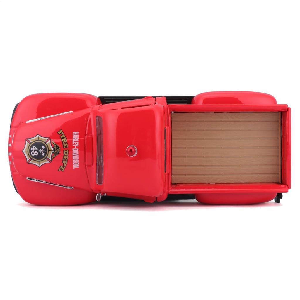 Maisto 1/24 scale diecast model of a Harley-Davidson and Ford 1948 F-1 Pickup, and a 1936 EL Knucklehead motorcycle.