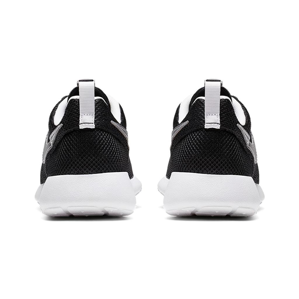 Nike Kids Roshe One Low-top Sneakers 749428-021