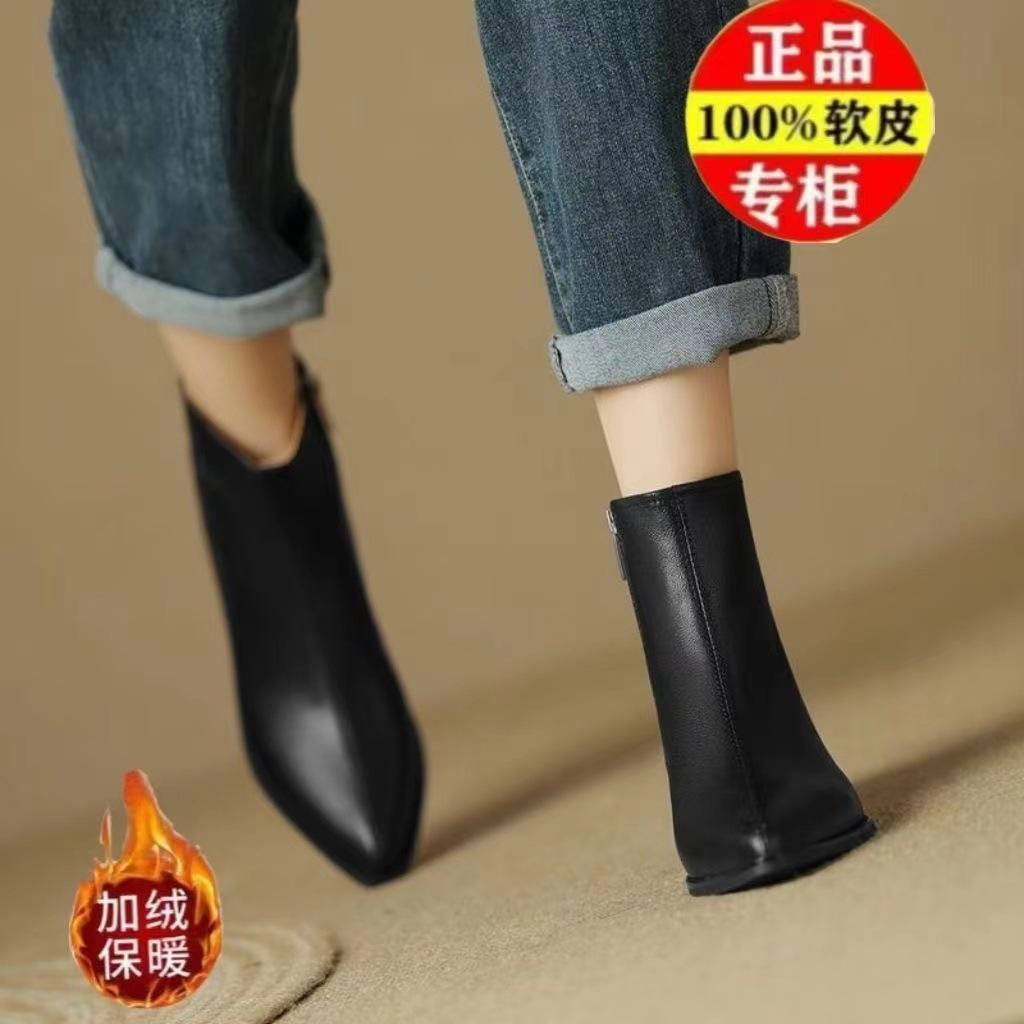 New British Style Retro Versatile Pointed Leather Short Boots with Thick Heels and Autumn/winter Velvet Fashion Boots for Women