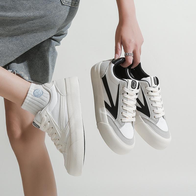 

Spring and Autumn new canvas shoes women s shoes student Korean version casual board shoes sports style ins trend lace-up flat bottom 35