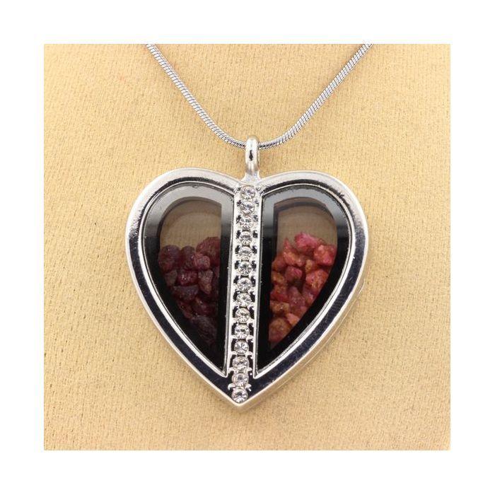 Pierres et Minéraux. Collier Rubis + Spinelle brut. Modèle coeur.