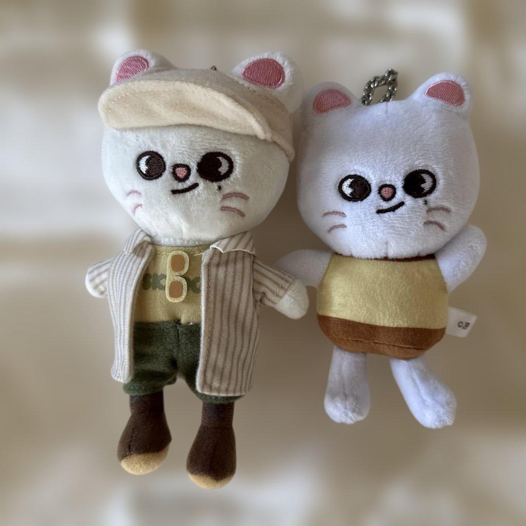 

[USED] StrayKids SKZOO Genielet Hyunjin