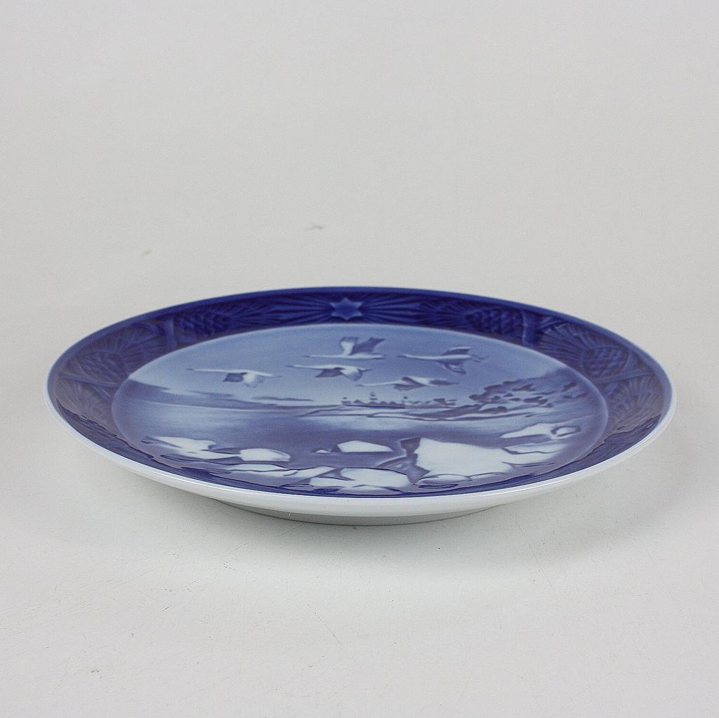 Royal Copenhagen 2006 Year Plate, Parallel Import