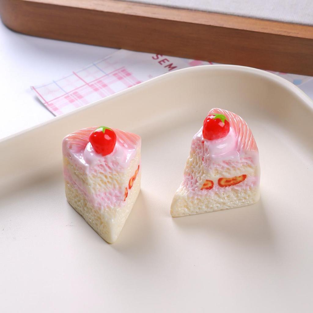 Large Edible Resin Mousse Cake Dollhouse Accessory Ornament