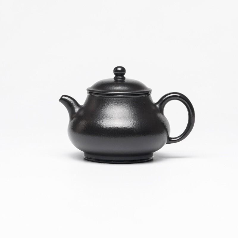 

180ml Aesthetic Yixing Purple Clay Teapots Handmade Black Pan Pot Raw Ore Zhu Mud Kettle Zisha Tea Set Cafes Accessories Craft