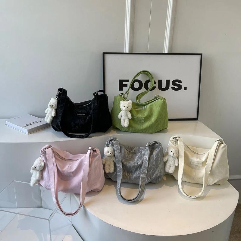 New versatile elegant simple high-end tote bag  soft light leather  large capacity crossbody tote bag