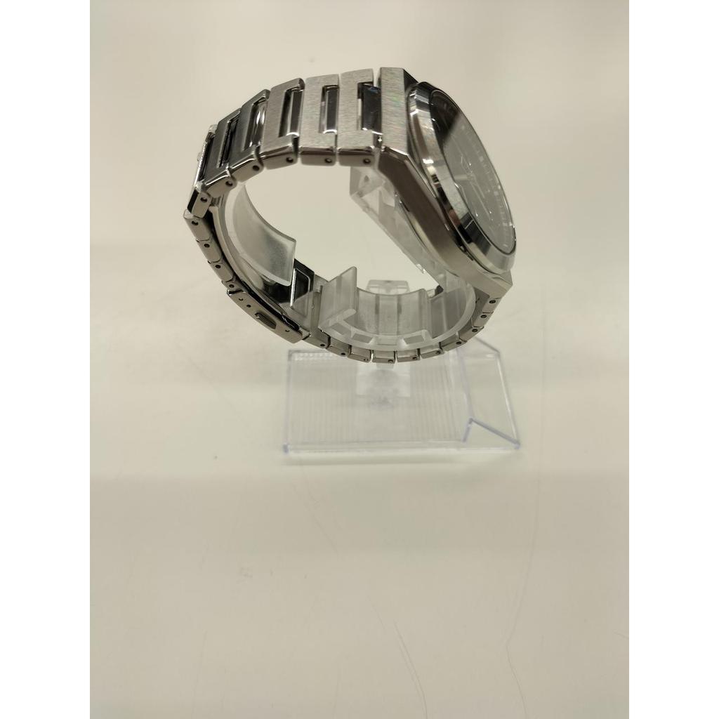 Used SEIKO 8T63-02F0 Watch