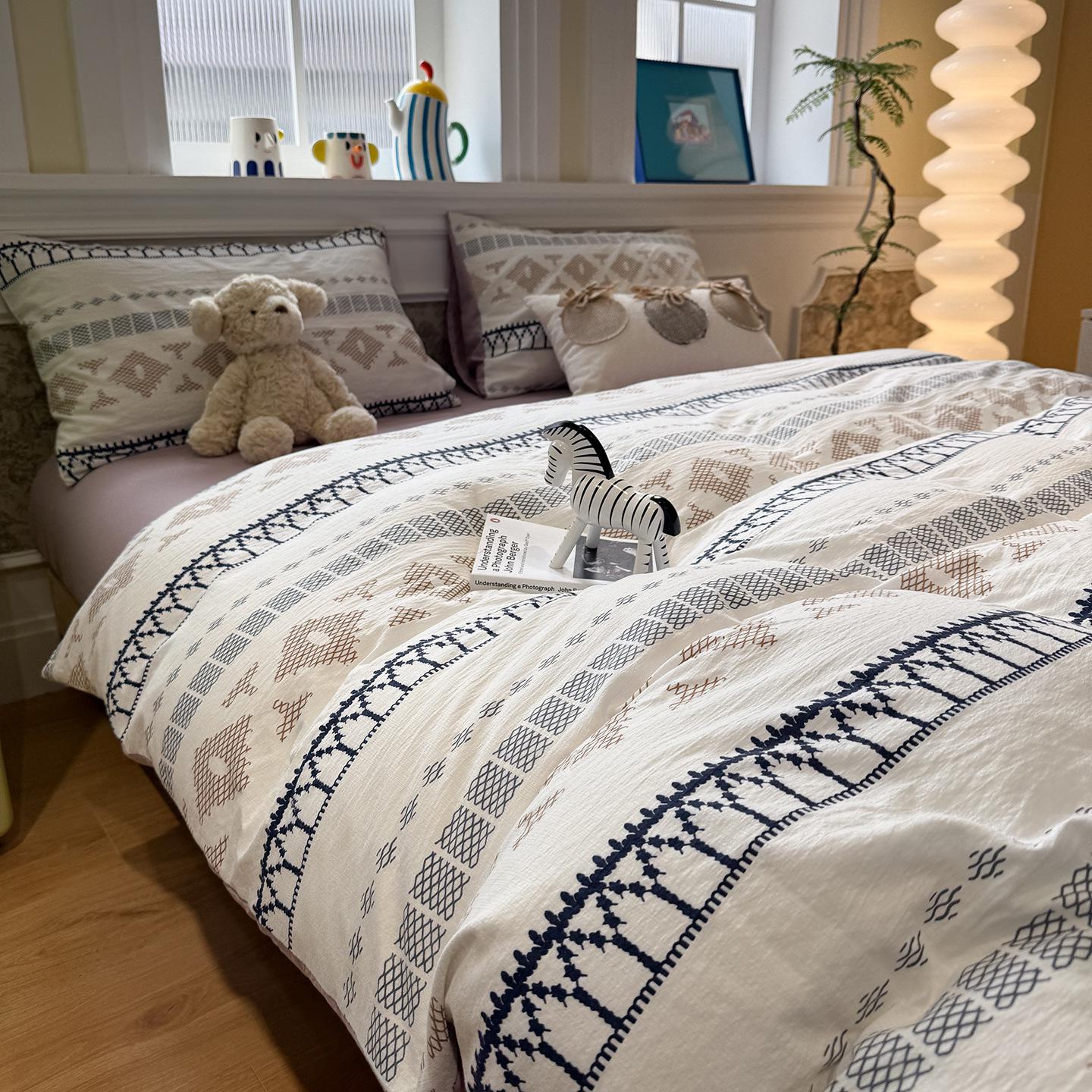 Cream Puff Double Layer Cotton Gauze Bedding Set - 3 Piece, All-Season, Perfect for Student Dorms 3-piece 1.2m - Duvet 150x200cm