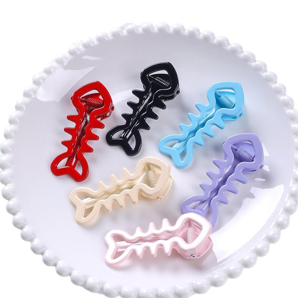Shiny Seamless Fishbone Hair Clip - High-Quality DIY Accessory for Bangs