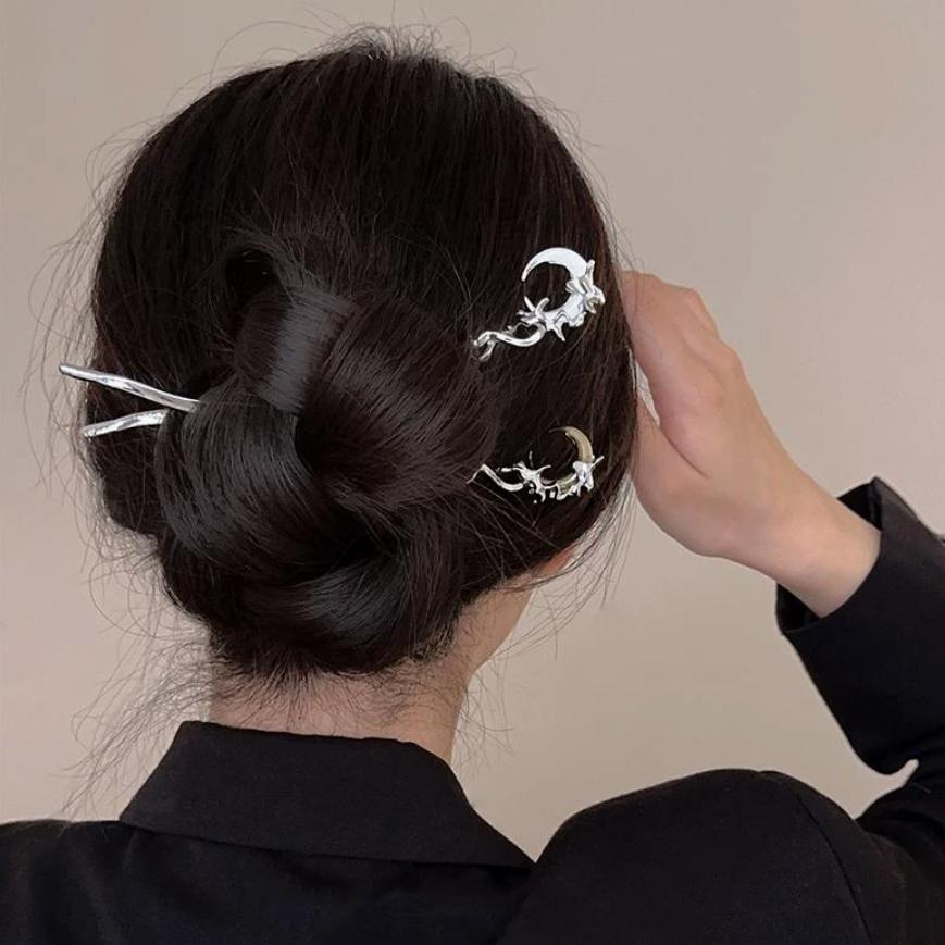 Chinese Style Black Moon Tassel Hair Stick for Women Elegant Metal Hanfu Chopstick Hair Sticks Hair Accessories Ornaments