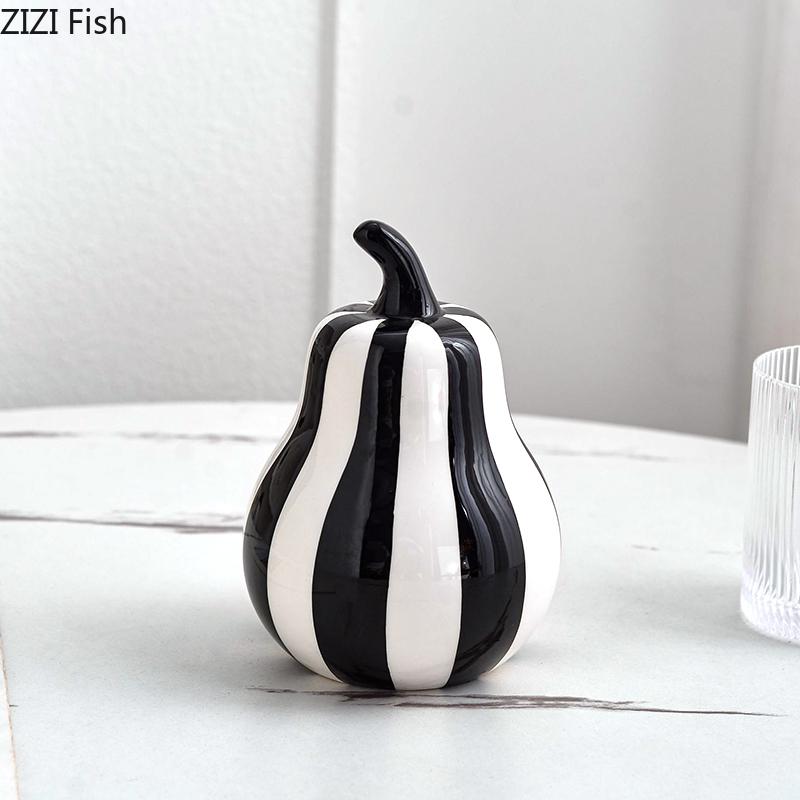 Black and White Striped Apples/pear Ceramic Statue Desk Decoration Minimalist Fruits Sculpture Ornaments Room Aesthetic Decor
