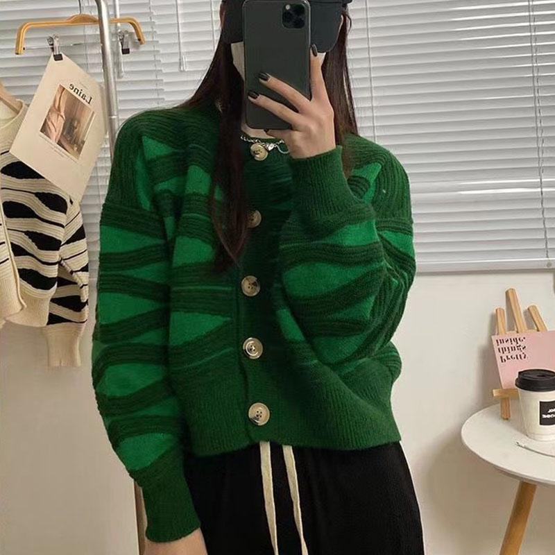 Cardigan Sweater 2023 Autumn Wave Stripe Sweater for Women Design Sense Knitted Cardigan Versatile and Lazy Sweater Female Coat