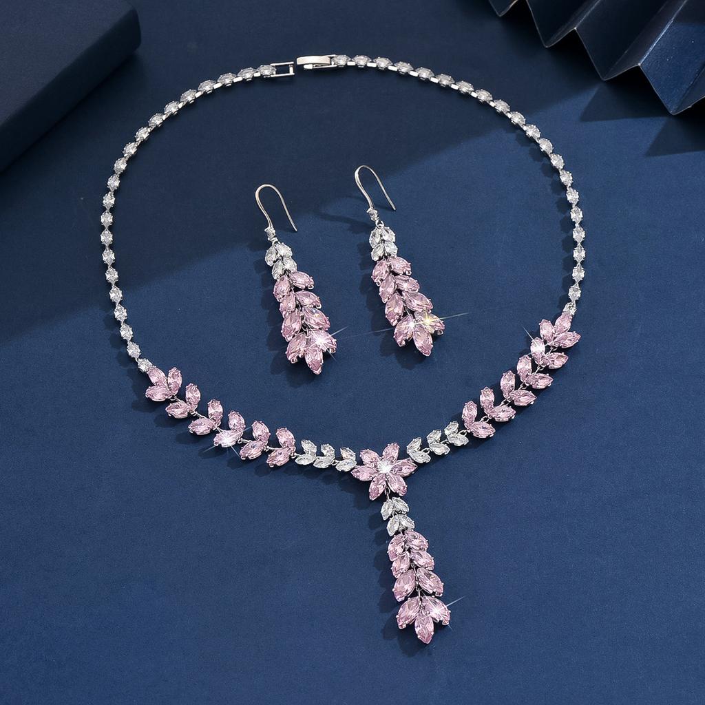 3PC Women's Fashion Zircon Leaf Flower Necklace Earrings and Zircon Set, Suitable for Wedding, Party, and Festival Gifts