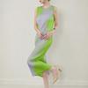 Japanese-Style Sleeveless Pleated Dress - Women's Medium-Length Slim Fit.