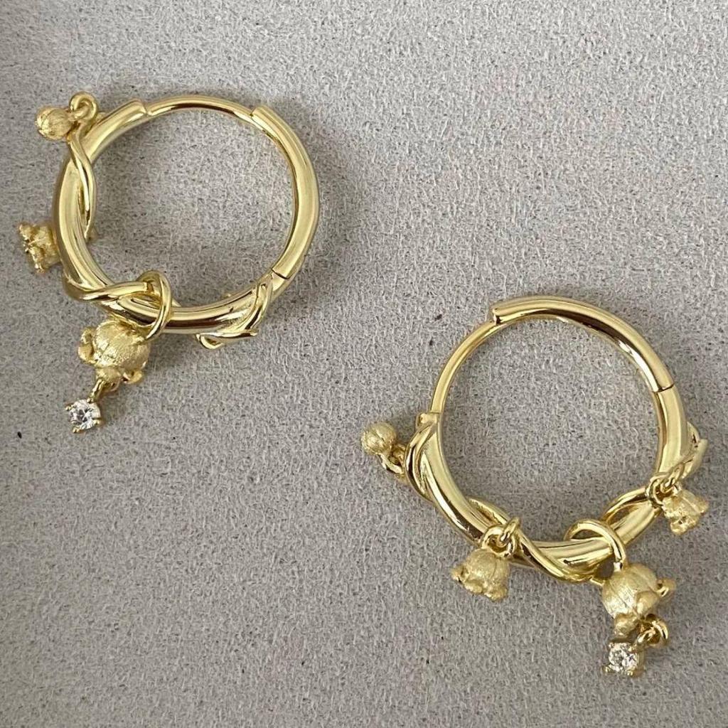 Lily Dewdrop Shimmer Diamond Ear Cuffs: Women's Versatile Retro Earrings with Brushed Micro-Pave Design for a Light Luxury Touch.