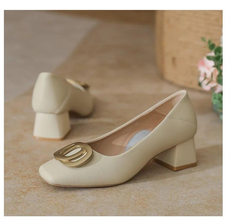 

Классические женские туфли-лодочки без шнуровки на высоком каблуке с квадратным носком, оксфорды, женская обувь с металлическими украшениями, однотонные кожаные туфли на платформе 34 бежевый