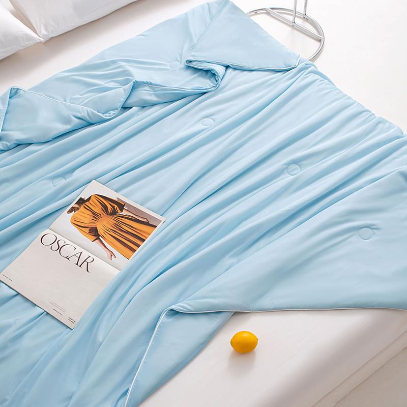 Double Sides Cooling Blanket for Bed Silky Air Condition Comforter Lightweight Cooled Summer Quilt with Cooling Fabric Home