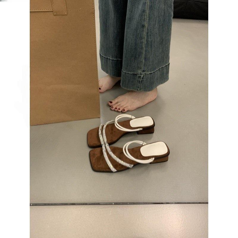 

French temperament rhinestone with open-toed slippers women s summer wear 2025 new two-way thick-heeled sandals 35