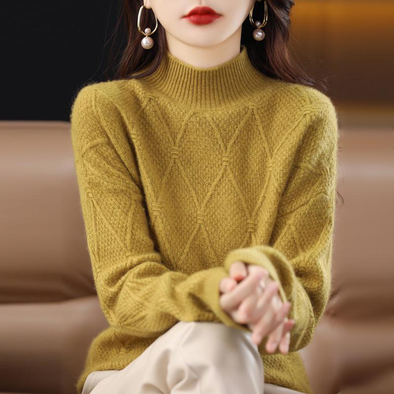 Women's High Neck Pure Wool Pullover Sweater with Diamond Pattern, Thick Base Layer, Solid Color Knit.