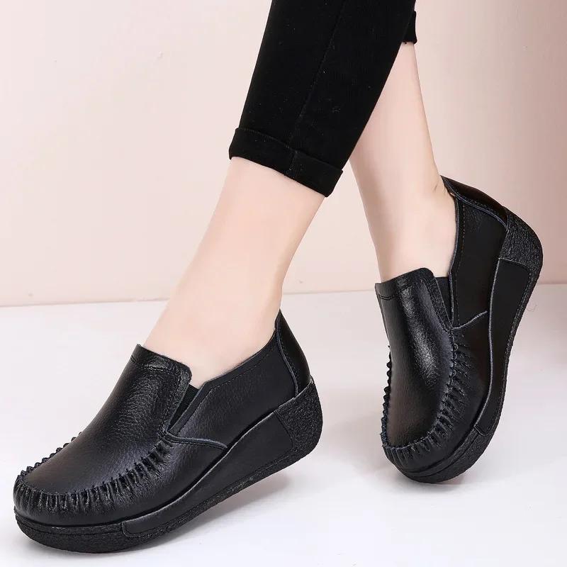 Fashion Spring and Summer Women Shoes Slip on Genuine Leather Sneaker Fashion Thick-soled Rocking Shoes Platform Wedge Loafers for Women