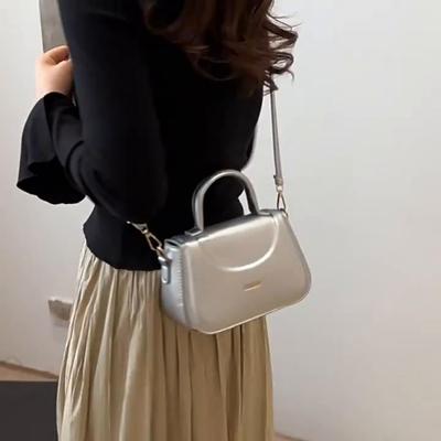 Fashion Versatile Small Square Bag New Women's Bag Crossbody Solid High-End Casual Temperament Handbag Shoulder Bag AVE