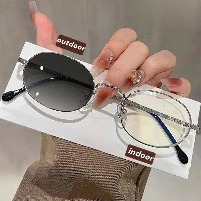 Fashionable Advanced Oval Metal Photochromic Myopia Glasses Luxury Small Framed Blue Light Blocking Eyeglasses 0 TO -4.0