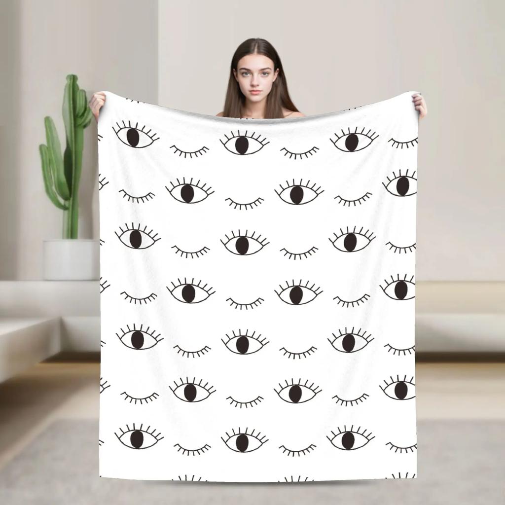 Beauty Eyelash Blanket Cartoon Fuzzy Vintage Warm Throw Blankets for Home Restaurant Decoration