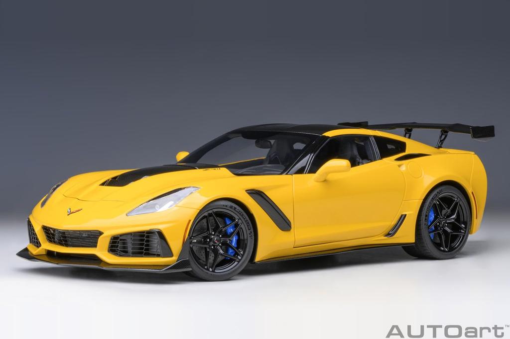 AUTOart Chevrolet Corvette ZR1 Yellow Finished Product 1/18 (C7)