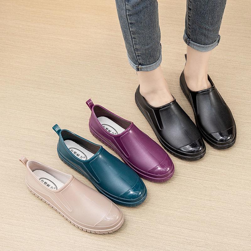 "Wasserdichte, rutschfeste Damen-Gummistiefel mit niedrigem Schaft für Frühling und Herbst"(Bestellen Sie eine Nummer größer)