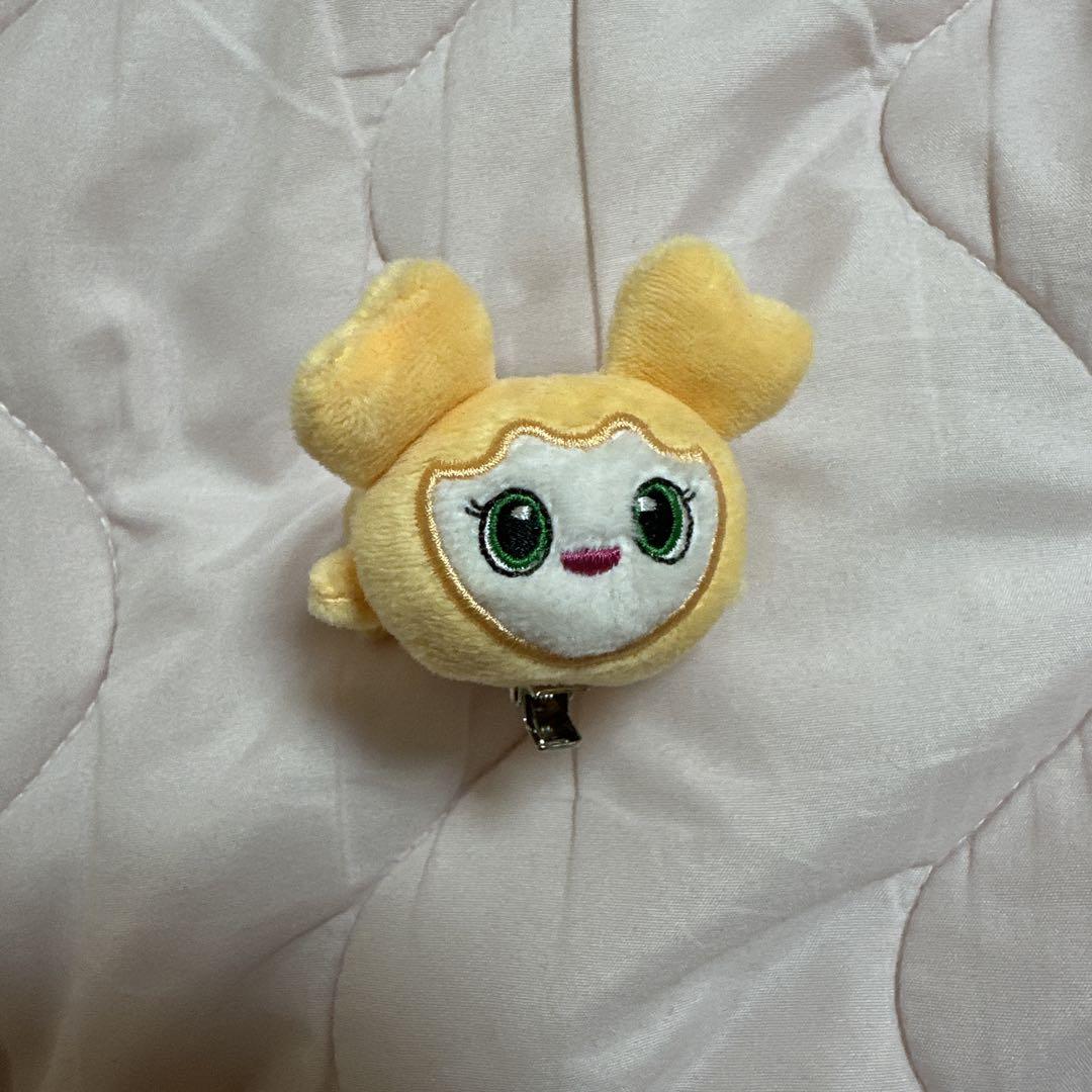 

[USED] TWICE Jihyo Ghibli Hairpin READY TO BE