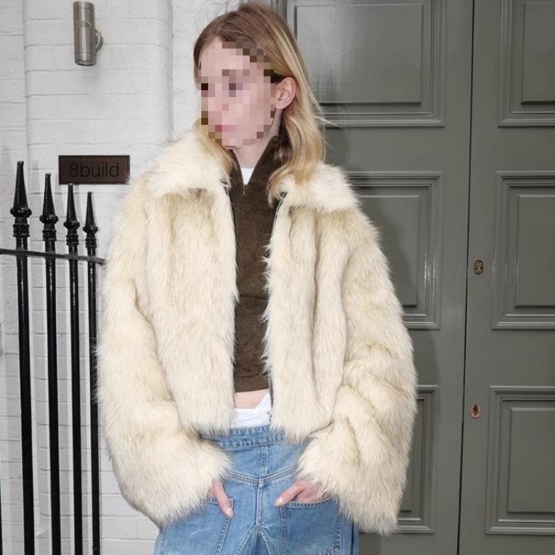 Women's Short Loose Faux Fox Fur Coat - Square Collar, Eco-Friendly, Autumn/Winter.