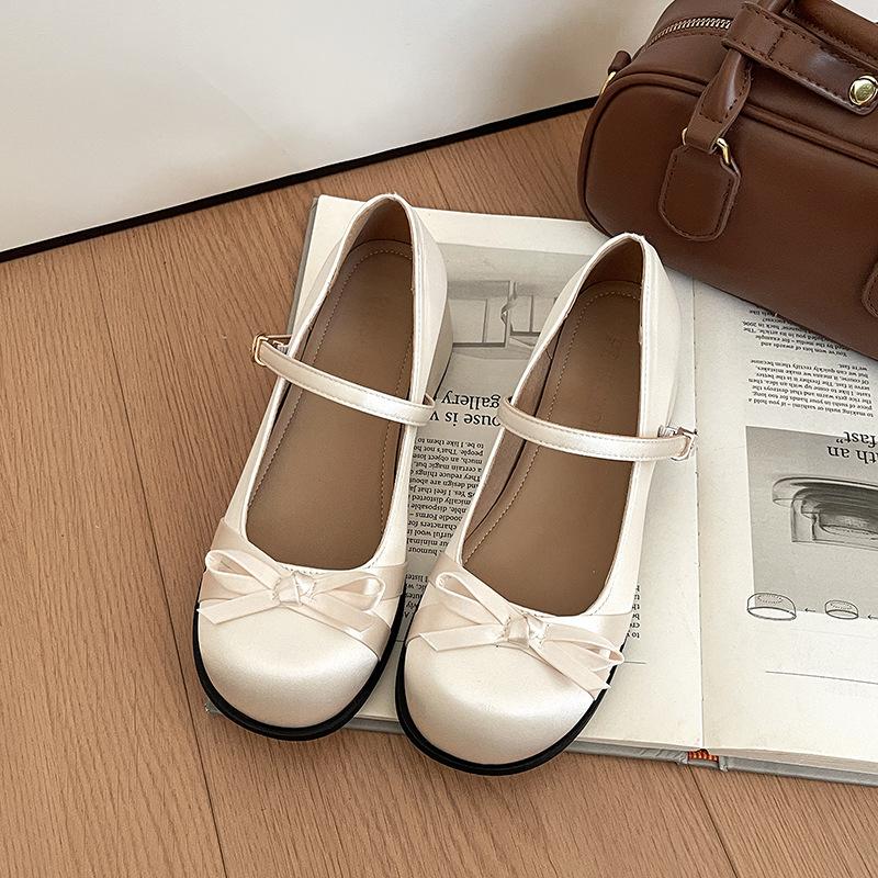 White Mary Jane Shoes Women's 2025 New Spring Versatile Bow French Shallow Mouth Single Shoes College Style Small Leather Shoes