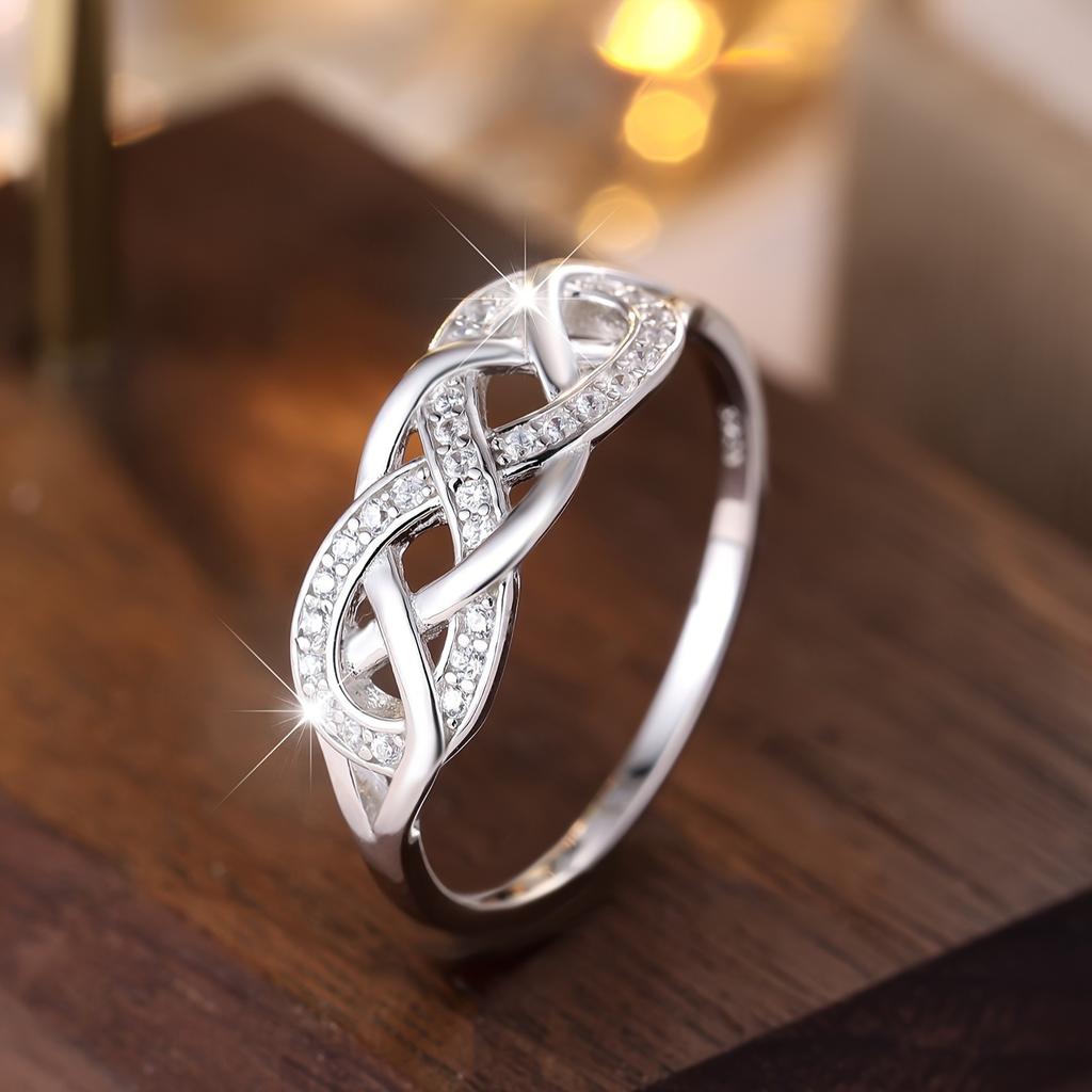Elegant and Simple Women's Zircon Inlaid Ring, Exquisite Finger Decoration, Wedding Gift